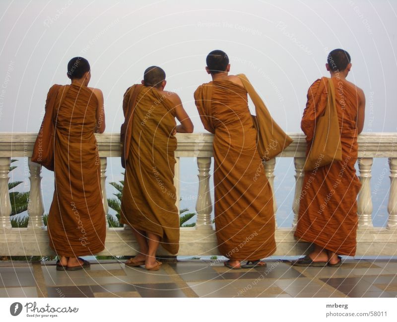 weitblick Mönch Ferne Aussicht Religion & Glaube Asien Buddhismus orange