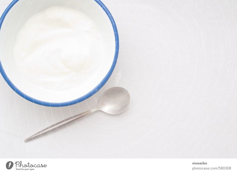 Naturjoghurt Joghurt Ernährung Frühstück Diät Schalen & Schüsseln Topf Löffel Körper Haut Gesicht Schminke Behandlung Wellness Spa frisch natürlich Sauberkeit