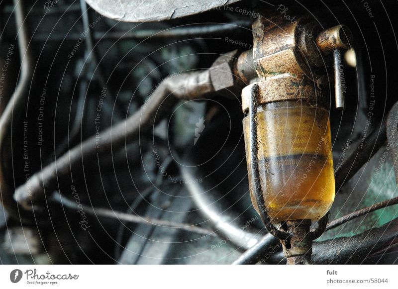 öl Ölkontrolle Schlauch Schmierstoff ölsichtfenster trekker alt Erdöl Technik & Technologie