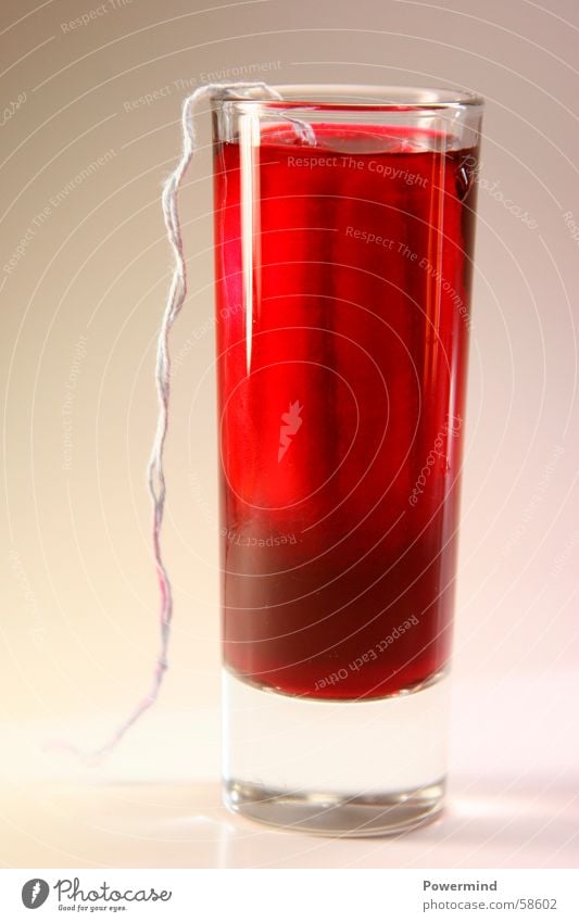 Saugtest Tampon Watte Gesundheitswesen Blutung Körperpflegeutensilien Menstruation rot aufsaugen Flüssigkeit nützlich Versuch Farbe Glas Zyklus