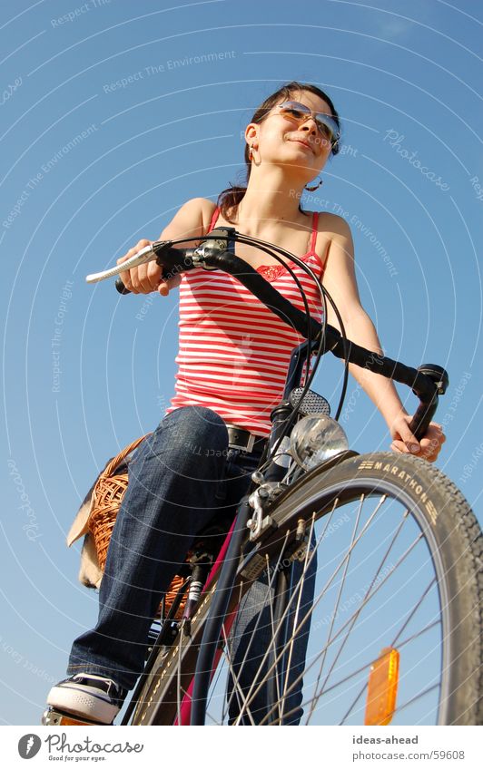 Cycling° Fahrrad Frau Mädchen Fahrradtour Sommer picknik