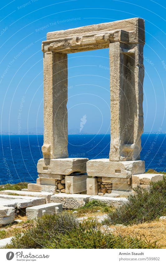 Wahrzeichen von Naxos: Apollotempel Ferien & Urlaub & Reisen Tourismus Ausflug Sightseeing Sommer Sommerurlaub Natur Wolkenloser Himmel Schönes Wetter Meer