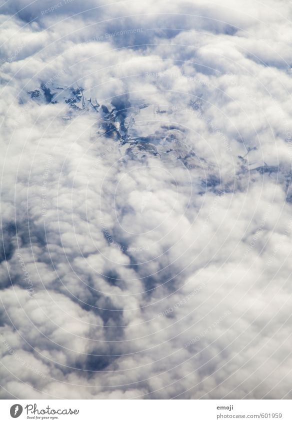 Schemen Umwelt Natur Luft Himmel nur Himmel Wolken blau weiß Farbfoto Außenaufnahme Luftaufnahme Menschenleer Tag