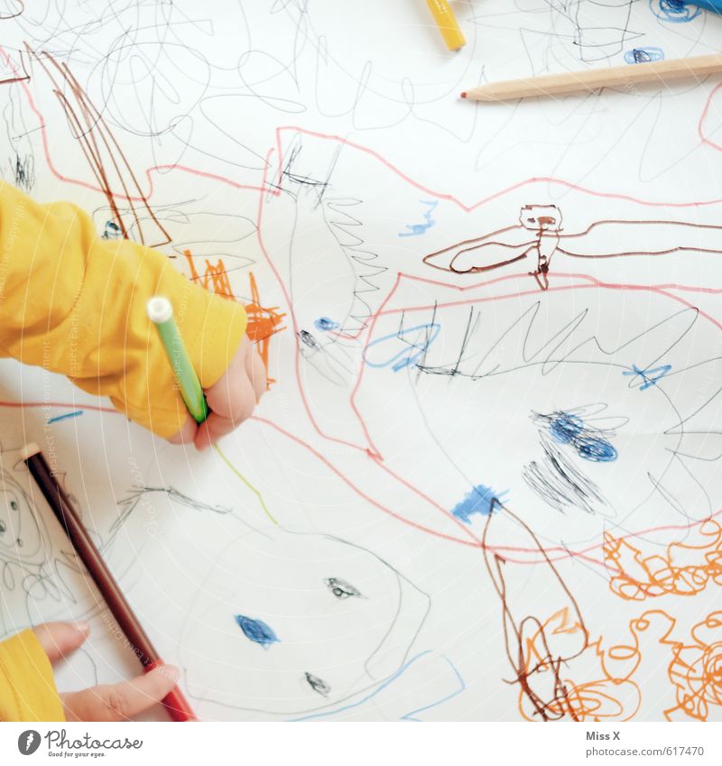 Bowser Freizeit & Hobby Spielen Basteln Kinderspiel Mensch Kleinkind Hand 1 1-3 Jahre 3-8 Jahre Kindheit Kunst Künstler Papier Schreibstift Spielzeug zeichnen