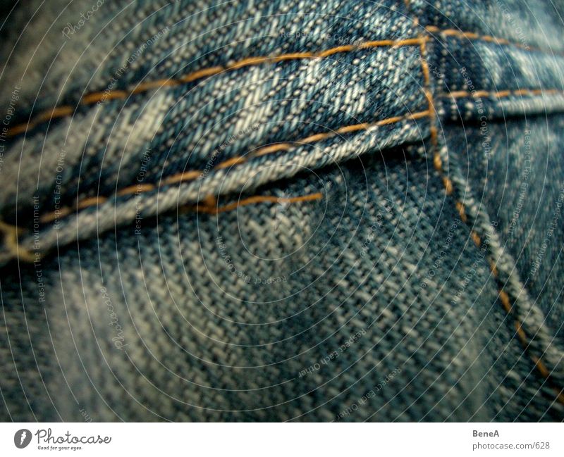 Jeans Stoff Hose Naht Bekleidung Design Stil Muster gelb Grunge dunkel Unschärfe nah Textilien Qualität Stabilität immer Makroaufnahme Nahaufnahme Jeanshose