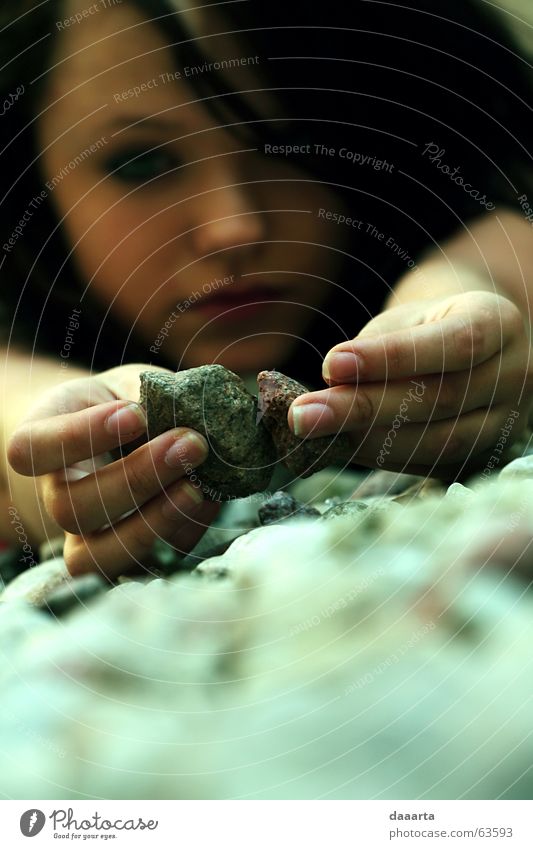 compare Mädchen stone colored young nails hands sadness thinking daydreaming explore the world fingers Mauer Außenaufnahme
