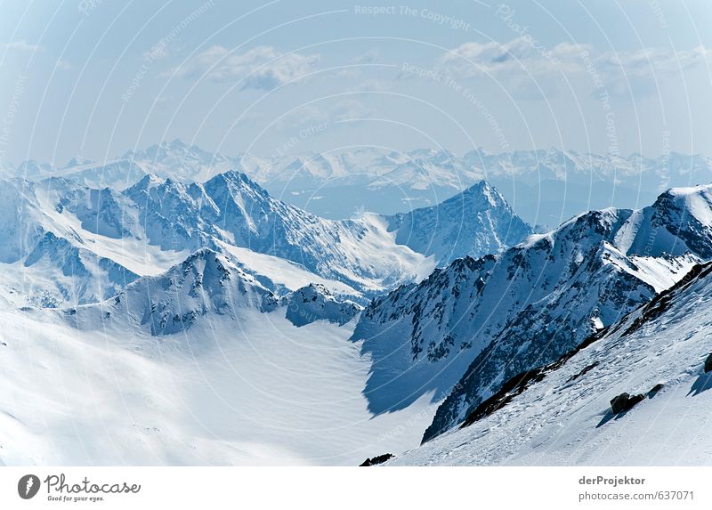 Blick vom Stubaitalgletscher Sport Umwelt Natur Landschaft Urelemente Himmel Winter Klima Klimawandel Schönes Wetter Schnee Alpen Berge u. Gebirge Gipfel
