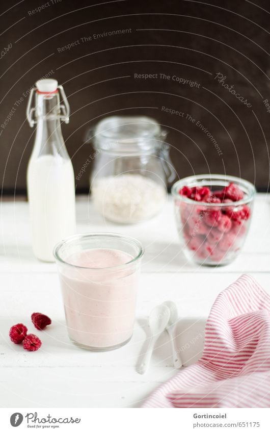 Frühstücksdrink Lebensmittel Milcherzeugnisse Frucht Ernährung Vegetarische Ernährung Slowfood Getränk Schalen & Schüsseln Flasche Glas Löffel frisch Gesundheit