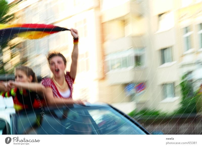 Dritter WM 2006 Applaus Fan Fahne trubel heiterkeit Deutschland autokorso
