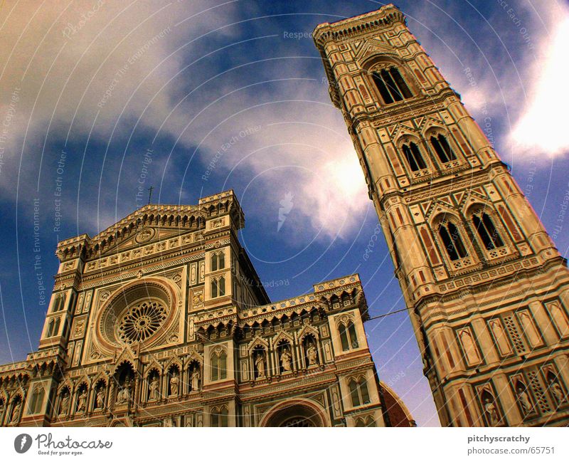Santa Maria del Fiore II Renaissance anschaulich Italien Religion & Glaube Gebäude Wolken Froschperspektive Florenz Bauwerk Gotteshäuser historisch Dom Himmel