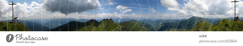 380° Sommer Ferien & Urlaub & Reisen wandern Bergsteigen Zillertal Gipfel Gipfelkreuz Zillertaler Alpen schlechtes Wetter Berge u. Gebirge alpbachtal