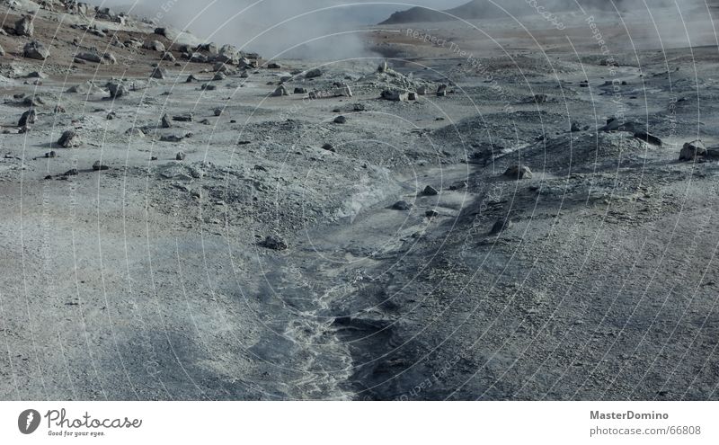 Moon Mondlandschaft Vulkankrater Einsamkeit Gegend Geröll grau Außenaufnahme Planet Raumfahrt Mondlandung Trabbi karg Landschaft Stein Weltall Stimmung