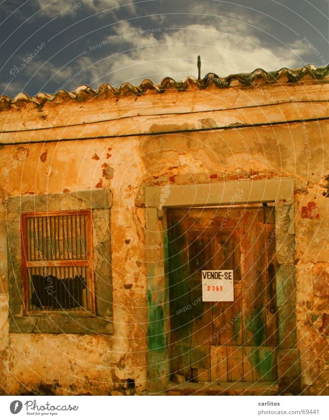 der Traum vom Haus im Süden Portugal käuflich Dach Backstein Fenster Holz vende se Tür Holzbrett lbs auslandsimmobilien altersruhesitz lebenstraum