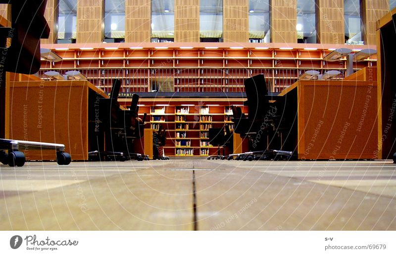 Lesesaal der SLUB Dresden Bibliothek Holz Holzfußboden slub Bodenbelag sächsische landesbibliothek staats- und universitätsbibliothek dresden zellescher weg
