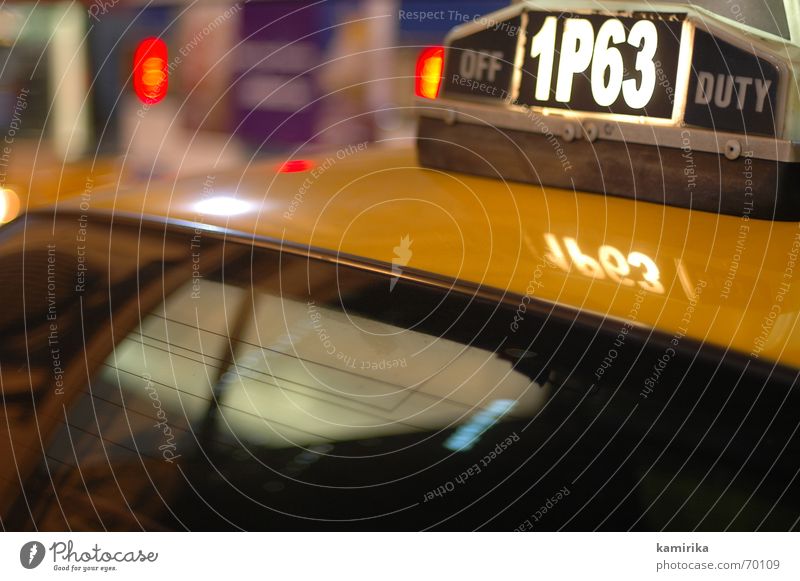 1P63 New York City Taxi gelb Nachtleben cab passenger