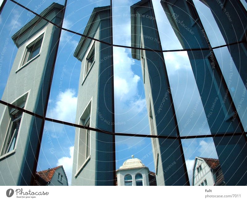 Spiegelfassade Glasfassade Stil Architektur Himmel
