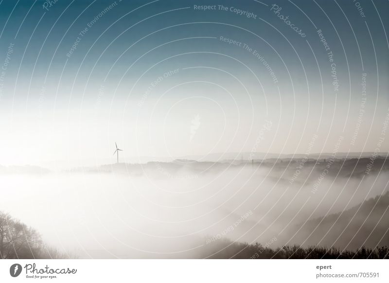 Blick vom Caradhras Windkraftanlage Natur Landschaft Himmel Wetter Nebel Baum Wald Hügel Berge u. Gebirge ästhetisch Unendlichkeit weich ruhig Stimmung Umwelt