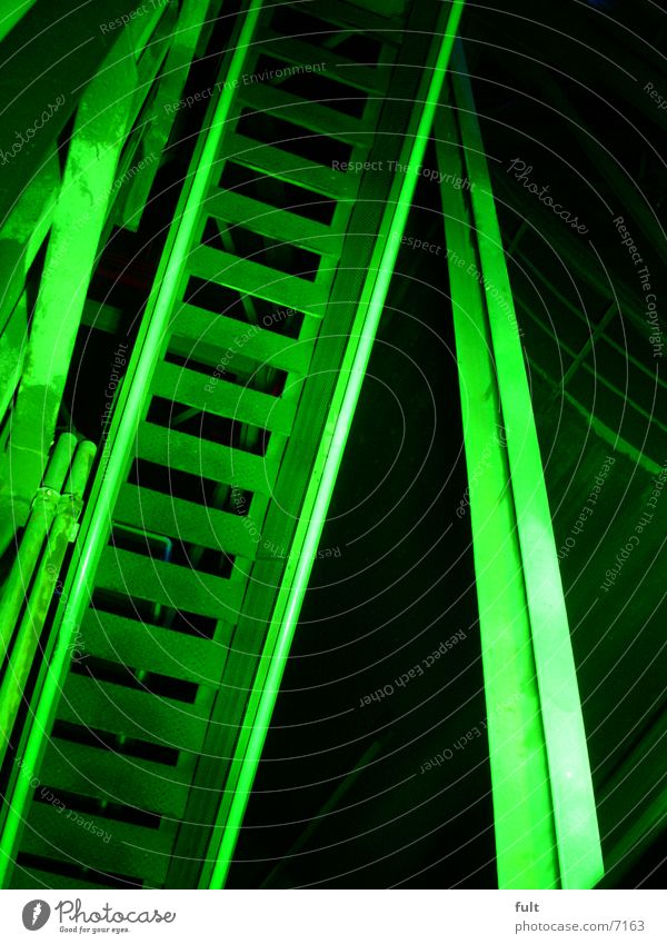 treppe grün Nachtaufnahme Landschaftspark Duisburg-Nord Licht Stil Industrie Treppe Geländer