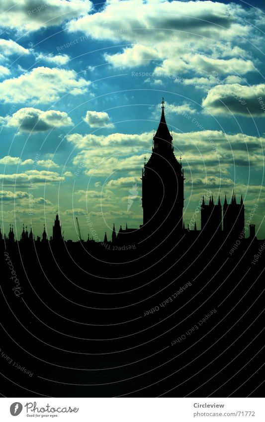 Ja, Wetter war gut Wolken schwarz Ferien & Urlaub & Reisen Europa England Gegenlicht Himmel London Big Ben historisch Wahrzeichen Denkmal Turm blau clouds sky