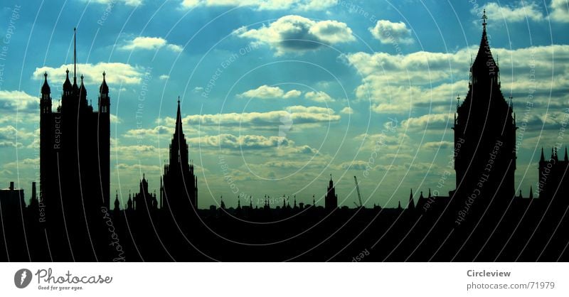 Great Br.... London England Großbritannien dunkel Tourist Glockenspiel Wahrzeichen Gebäude Bekanntheit Ferien & Urlaub & Reisen Stadt Kunst schwarz Wolken