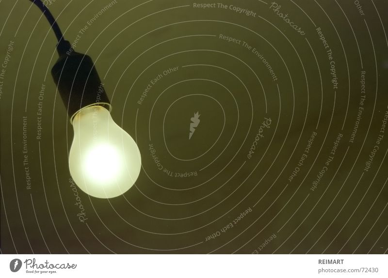 zehn Lampe Licht glühen Elektrizität Mittelwelle Denken Gefühle Kabel Decke