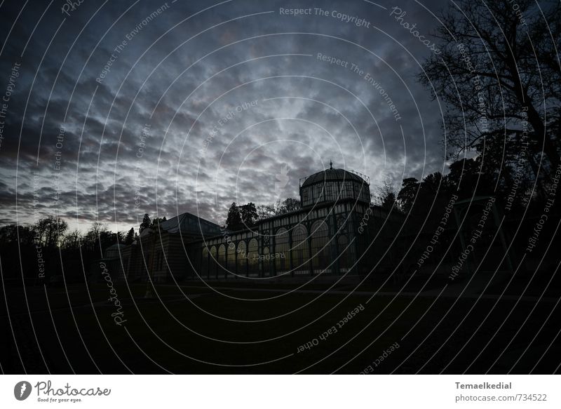 Der maurische Garten Himmel Wolken Nachthimmel Wetter Park Stuttgart Deutschland Europa Menschenleer Gewächshaus Sehenswürdigkeit fantastisch gruselig