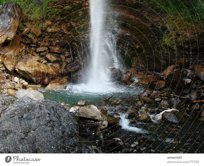 Wasserfall Bach Sandverwehung Stein fallen Fluss Natur Bewegung