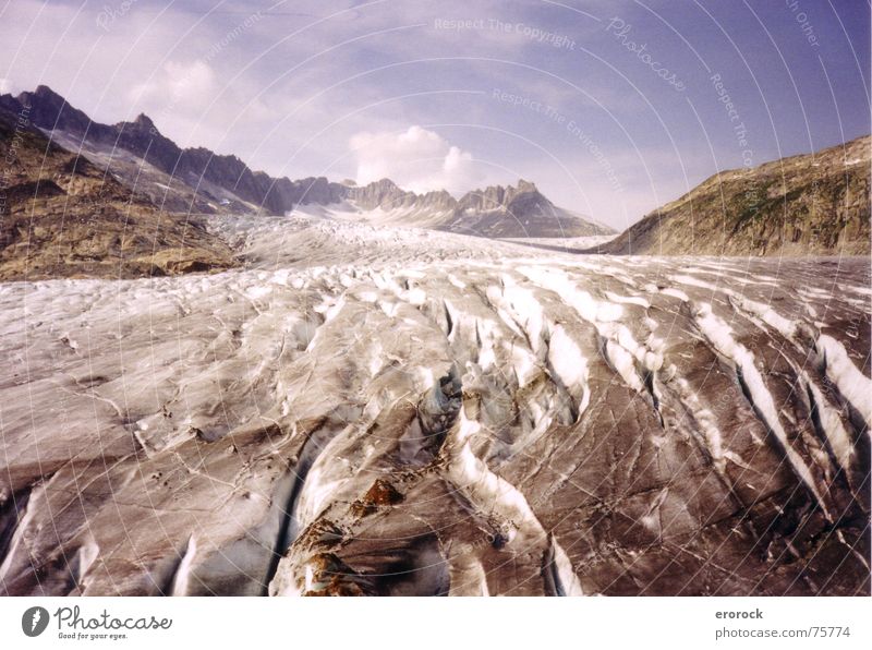 rhonegletscher Gletscher wandern kalt Sommer Schweiz analog Eis Rhone Alpen Berge u. Gebirge helvetia