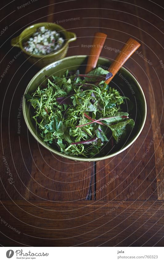 wildkräutersalat Lebensmittel Salat Salatbeilage Ernährung Mittagessen Abendessen Bioprodukte Vegetarische Ernährung Schalen & Schüsseln Salatbesteck einfach