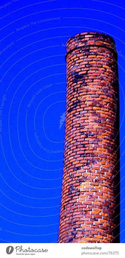 der schiefe turm von altona Backstein Himmel rot Industrie Detailaufnahme chimney Schornstein bricks ziegeln und mörtel bricks and mortar sky blue blau orange