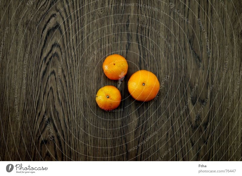 Holzclemmies Mandarine gelb fruchtig 3 Frucht obskur orange Maserung liegen