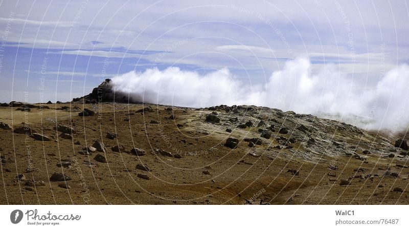 Ich brauch mein´ Rauch Island Umweltschutz Nationalpark unberührt Lava entstehen Urzeit Stein Geröll Erde Gas buthan Wasser Natur Kraft Energiewirtschaft