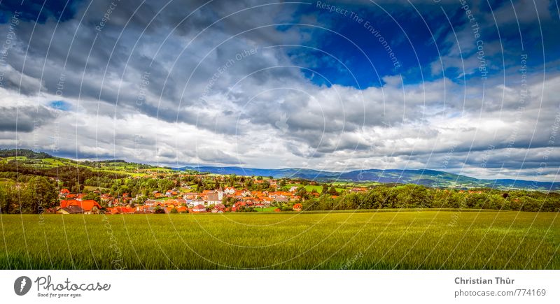 Panorama Ausblick auf Vorau / Hügel Wellness Sinnesorgane Ferien & Urlaub & Reisen Ausflug Sommer Sonne Berge u. Gebirge wandern Umwelt Natur Landschaft Wolken