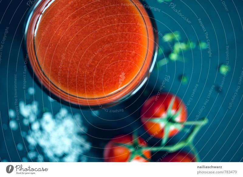 Tomatensaft Gemüse Kräuter & Gewürze Ernährung Bioprodukte Vegetarische Ernährung Diät Getränk Saft Longdrink Cocktail Glas frisch Gesundheit hell lecker