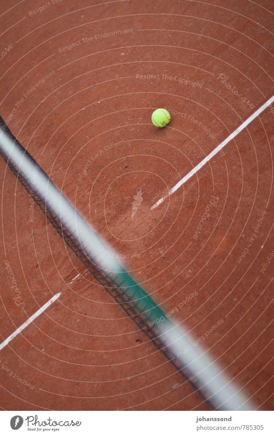 Tennisplatz 1 Ball Netz Linie Sand orange abstrakt Sport Freizeit & Hobby Wimbledon parken ruhig vergessen Spielen Fitness Ertüchtigung Court gelb Gegenteil