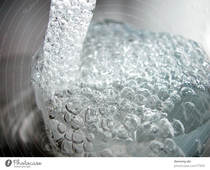 perlchen gefroren Makroaufnahme Nahaufnahme Wasser Blase kaz