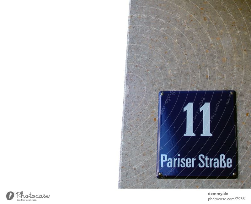 .:11:. Pariser Straße Ziffern & Zahlen Wand Makroaufnahme Nahaufnahme paiser Schilder & Markierungen blau kaz
