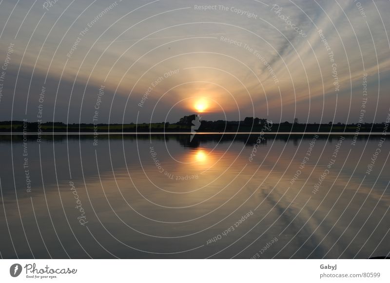 ... und langsam ausblenden Schleswig-Holstein Einladung zielstrebig Wolkenhimmel Urlaubsstimmung entladen Schlei See Wasserspiegelung Angeln Sonnenuntergang