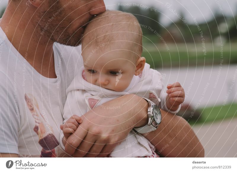 Familie Freude Leben harmonisch Wohlgefühl Erholung maskulin Baby Mädchen Eltern Erwachsene Familie & Verwandtschaft 2 Mensch Accessoire Armbanduhr genießen
