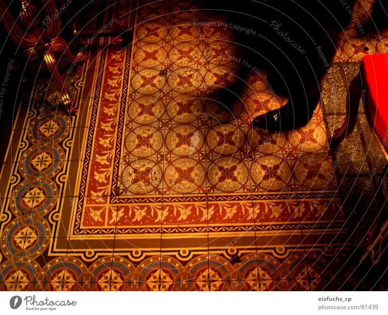 wie bei oma im bad Fundus Mosaik mehrfarbig schreiten Muster Ornament Quadrat Teppich rot Romantik Antiquariat Bodenbelag Stimmung Raum Wohnzimmer Dinge