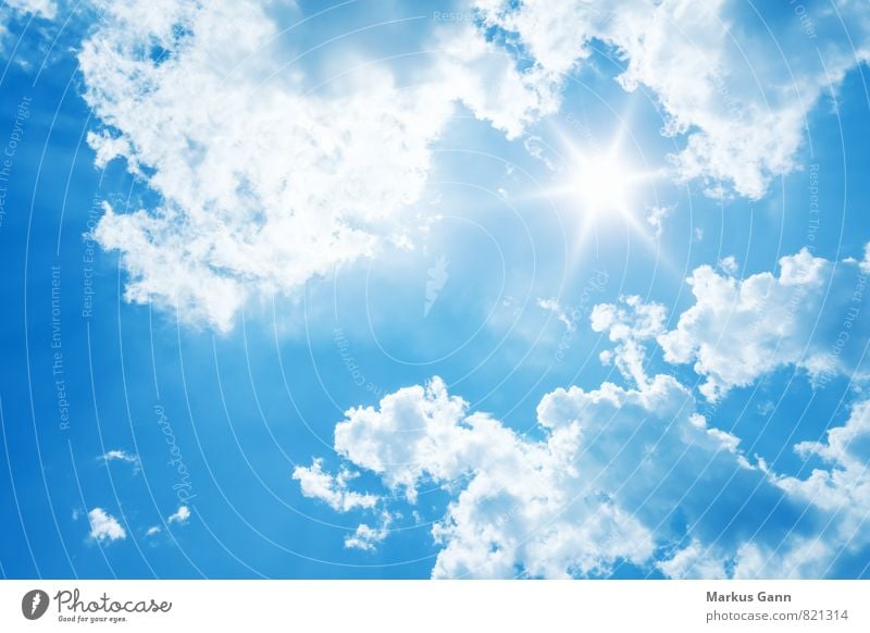 Strahlender Sonnenschein Natur Luft Himmel nur Himmel Wolken Sommer Wetter Schönes Wetter Gefühle Optimismus Hintergrundbild blau Sonnenstrahlen strahlend