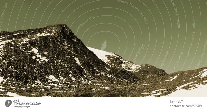HIDE & SEEK IN GEISHA'S GARDEN Eis kalt Ötztal Besteigung frigide Österreich grün Berge u. Gebirge Bergsteigen Himmel Klettern Gipfelstürmer steiniger weg