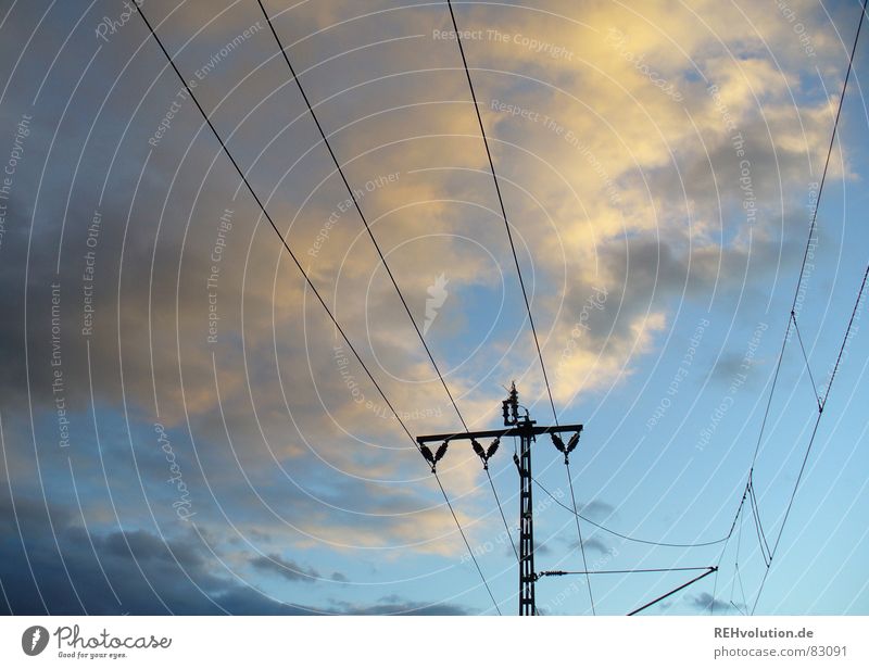 Beste versorgung Wolken Elektrizität Leitung Dämmerung dunkel Versorgung Licht Gleise Energiewirtschaft Hochspannungsleitung Eisenbahn Abend Sonnenuntergang