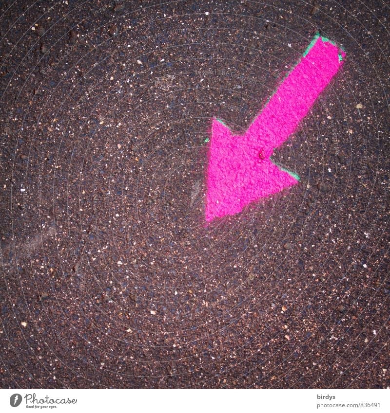 Bescheid Zeichen Pfeil außergewöhnlich einfach rosa schwarz Stil Ziel Asphalt 1 richtungweisend Schilder & Markierungen Farbfoto Außenaufnahme Menschenleer