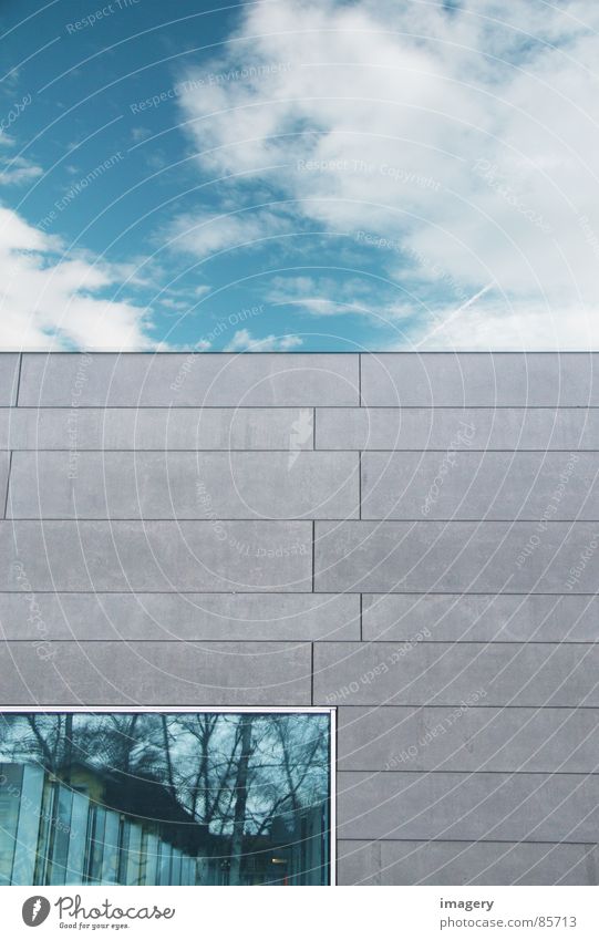 Parallelwelten Fenster Wolken Reflexion & Spiegelung Fassade Mauer durchsichtig Detailaufnahme Himmel blau