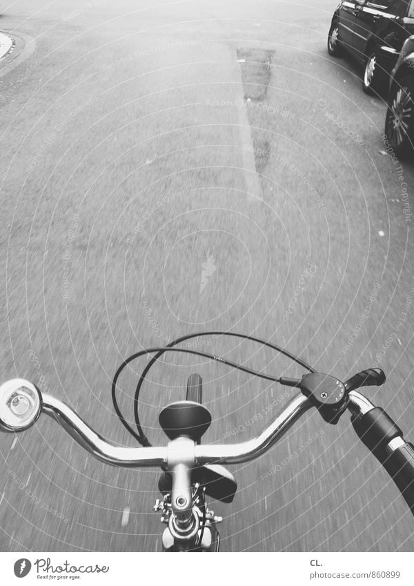 auf dem fahrrad sportlich Sport Fahrradfahren Verkehr Verkehrsmittel Verkehrswege Straßenverkehr Wege & Pfade Fahrradlenker Gangschaltung Fahrradtour