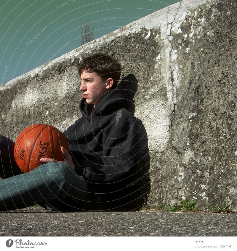 Die Zweite Liebe Spalding Trauer untergehen Denken dunkel Ballsport Basketball