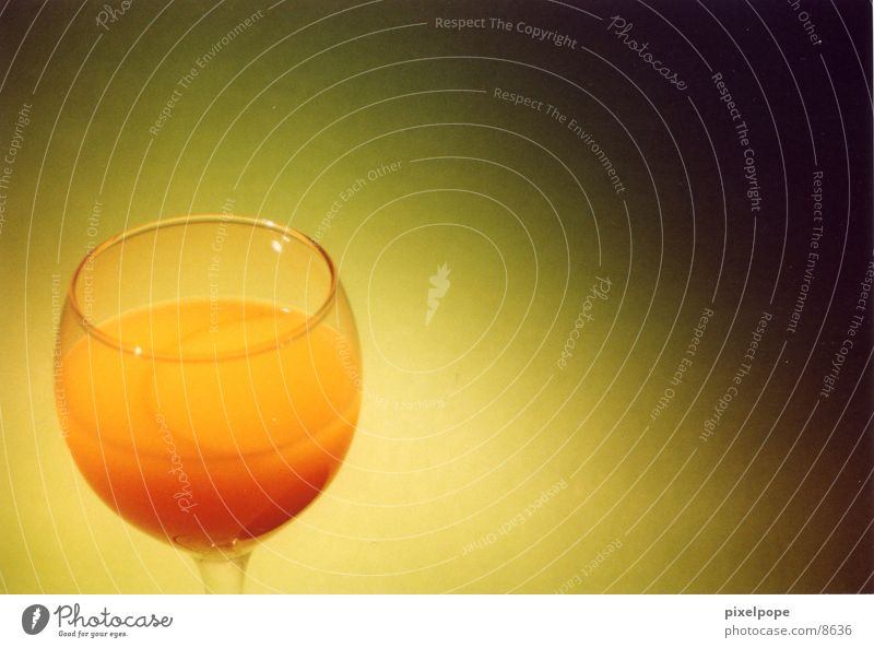O-Juice Saft Orangensaft grün Weinglas Saftglas Fototechnik Glas orange