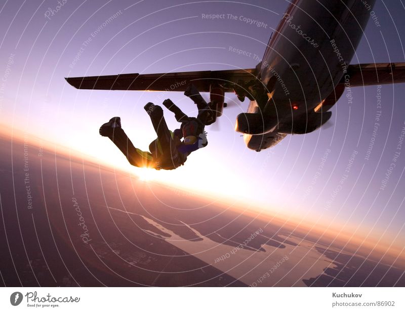 Freedom Himmel Sonnenuntergang extrem Extremsport skydive airplane Sport ceiling separation