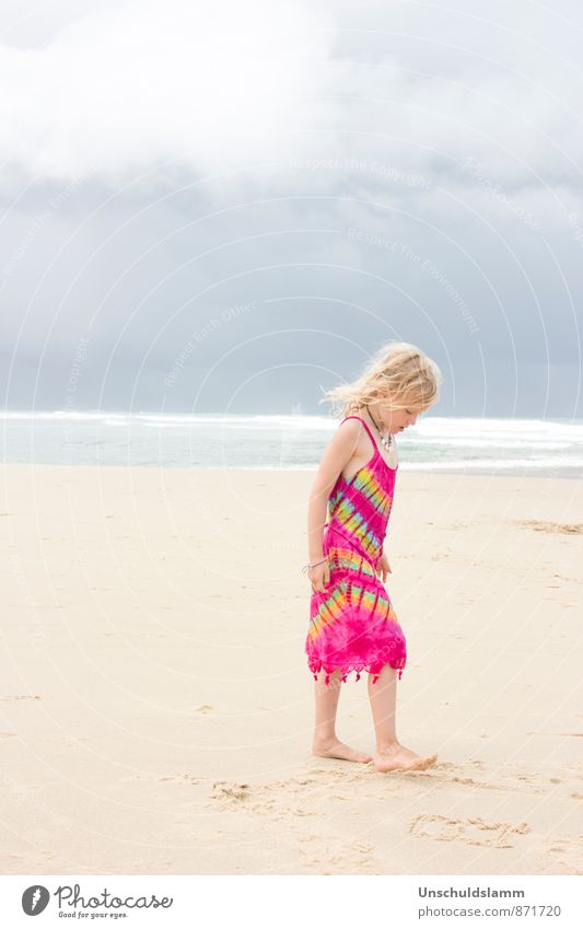 Pink Rainbow Lifestyle Ferien & Urlaub & Reisen Tourismus Ferne Strand Meer Wellen Mensch Mädchen Kindheit Leben 3-8 Jahre Wolken Gewitterwolken Sommer Wetter